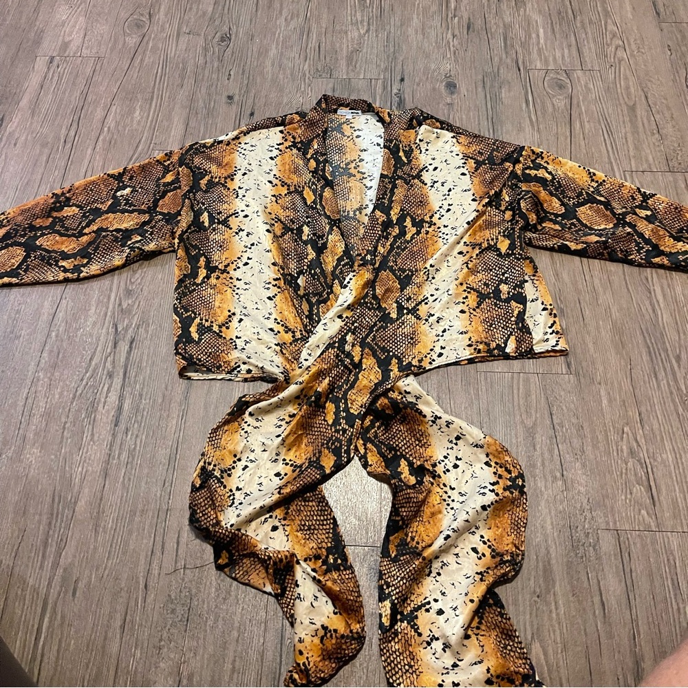 Snake Skin Print Top